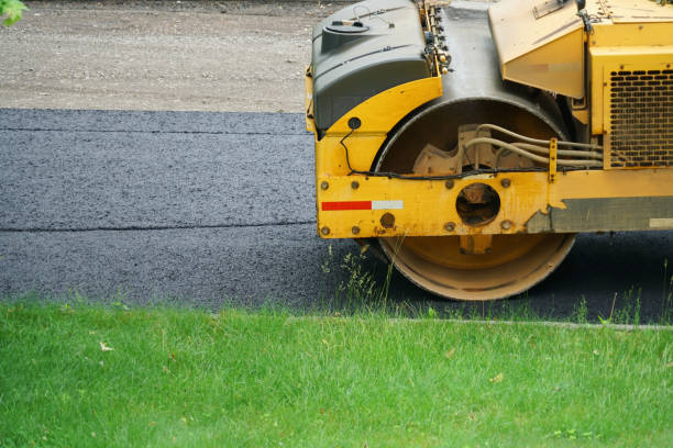 Reasons to Select Us for Your Driveway Paving Requirements in Algonac, MI